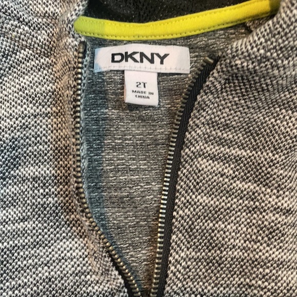 DKNY Girls Dress and Jacket, 2T. (79) - Picture 12 of 14